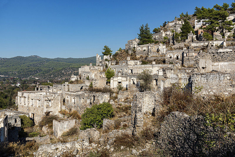 废弃的Kayakoy (Levissi Village, Karmylassos)石屋